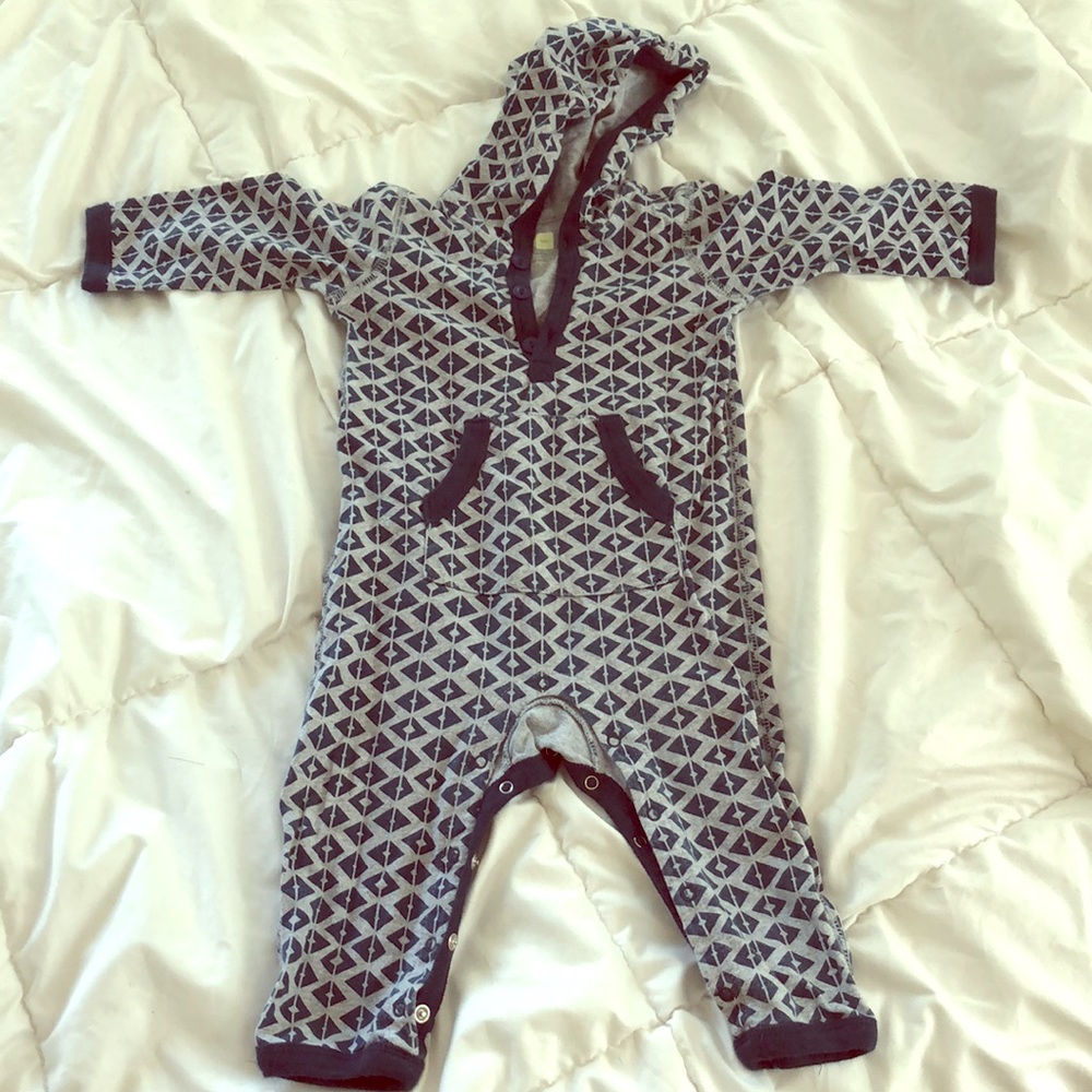 Tea Collection hooded one piece 6-12 months